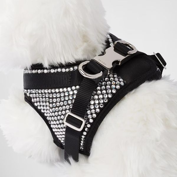【お洒落★】プラダ クリスタルスタッズ 犬用ハーネス 偽物 ロゴ付き【25ans掲載】pd0219