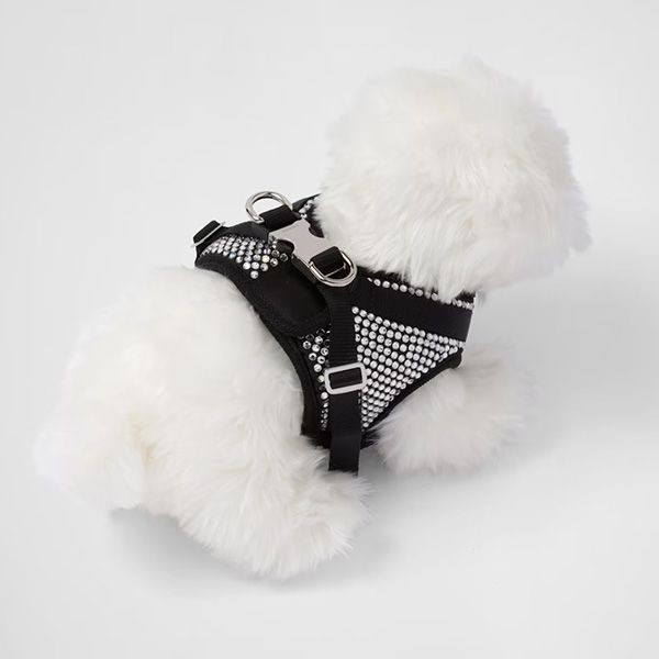 【お洒落★】プラダ クリスタルスタッズ 犬用ハーネス 偽物 ロゴ付き【25ans掲載】pd0219