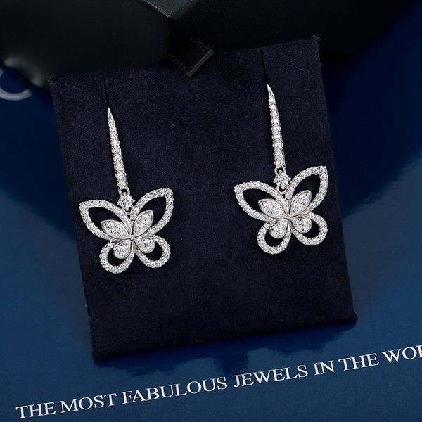 グラフ ダイヤモンド・ピアス 偽物 シルバー925 w25032701