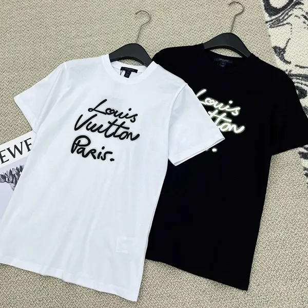 ルイヴィトン グローシグネチャー Tシャツ コピー 1AHK90