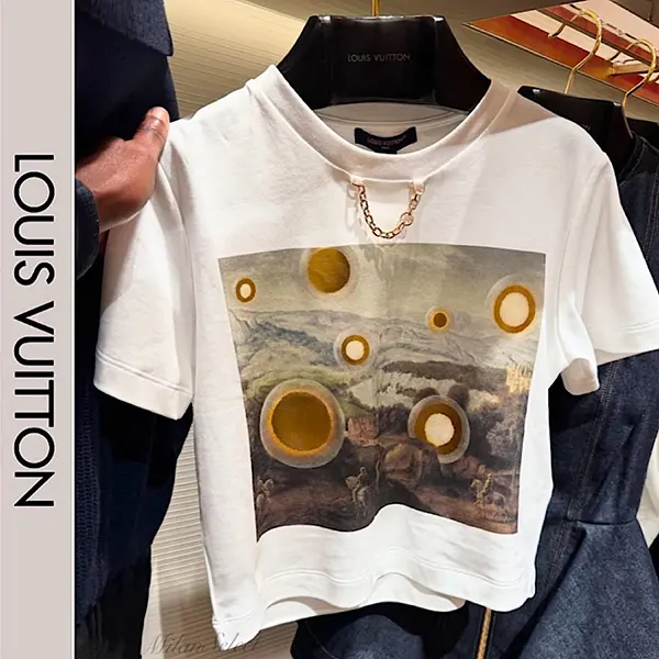 完売色あり！ルイヴィトン x Laurent Grasso プリントクロップドTシャツ 1AHIND