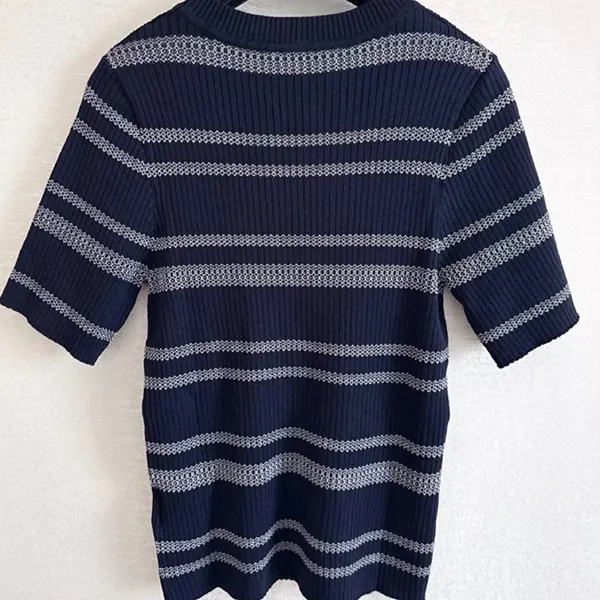 即納でお届けシャネル 25SS ボーダーニットトップス 激安 P75694