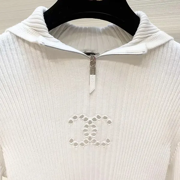 【専門店】シャネル トップス フード付き P78649-K11368-AW005