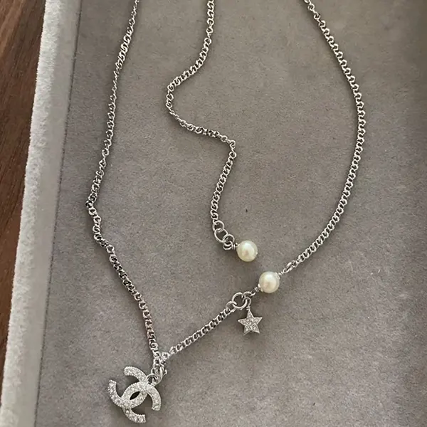 ☆安い☆シャネル  ロゴ入りネックレス コピー AB3564 B02593 N6401