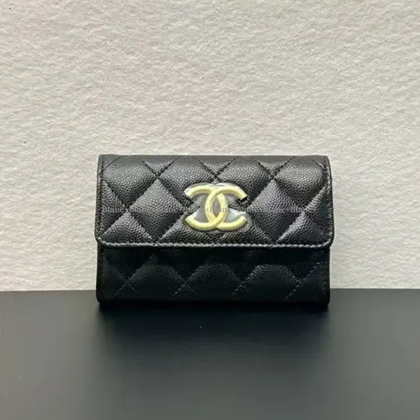 【スタイリッシュ♪】シャネルスモール フラップウォレット コピー♡使いやすい３つ折り財布 AP3518-B19362-94305