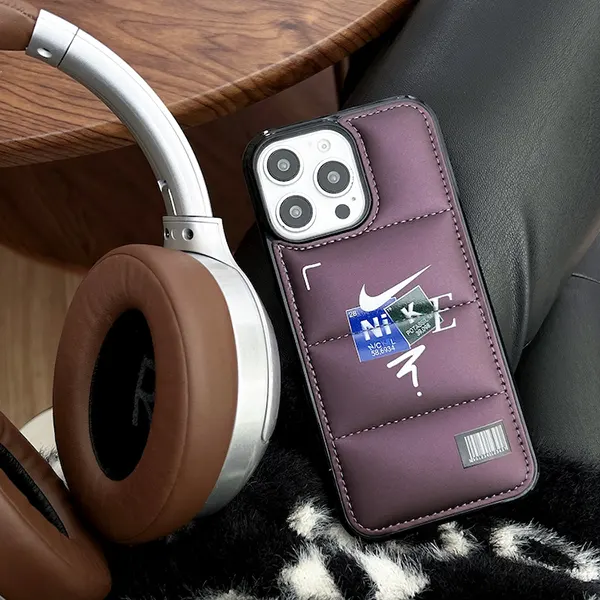 ナイキ ダウンジャケット型 ファッション iPhoneケース w25042206
