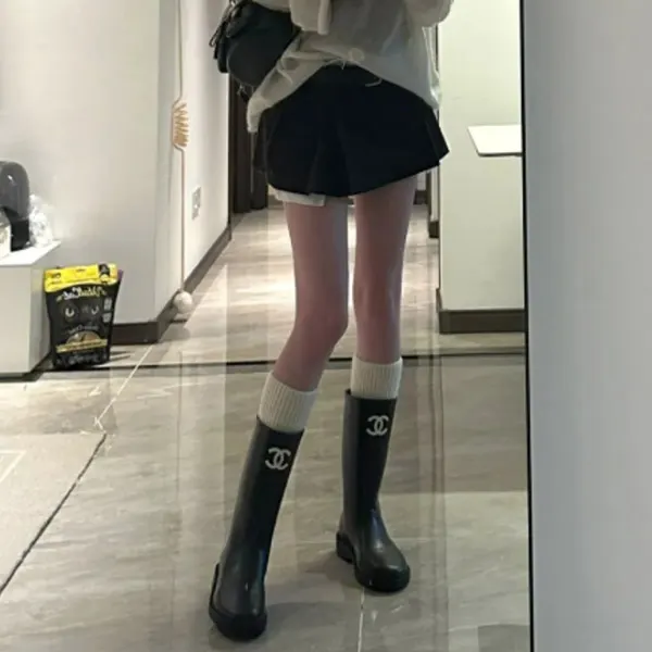 *アイコニックな美脚ブーツ*【シャネル】ロングブーツ 偽物 G39620 X56326 94305