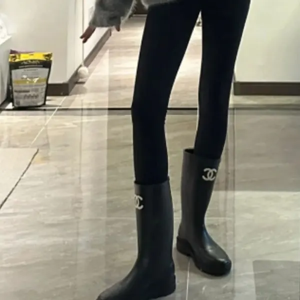 *アイコニックな美脚ブーツ*【シャネル】ロングブーツ 偽物 G39620 X56326 94305