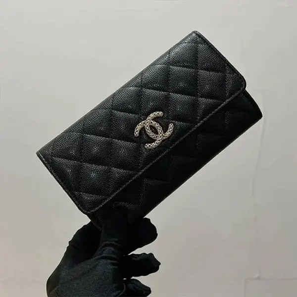 便利でシャネル 長財布 フラップウォレット AP3976 B16267 10601
