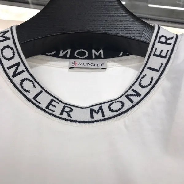 モンクレール ネックラインロゴTシャツ コピー☆3色 J10918C000248390T032