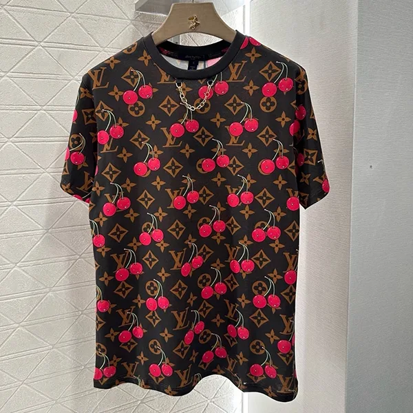 2025AW【コラボ限定の魅力♪2色】ルイヴィトン ロゴTシャツ 偽物 FTTS33WHC