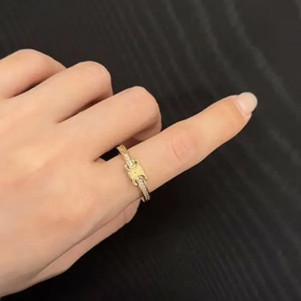 【希少商品★】セリーヌ コピー レディース リング 指輪 Gold 25051705