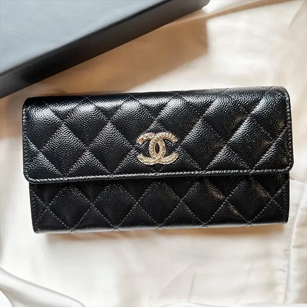 便利でシャネル 長財布 フラップウォレット AP3976 B16267 10601
