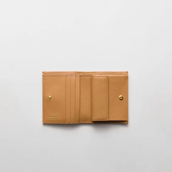 注目の新作☆プラダ サフィアーノ２つ折り財布 偽物 1MV204_QHH_F0002