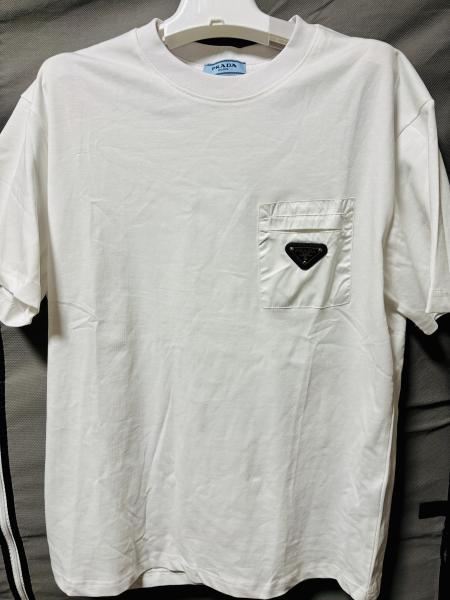 大人気!!新色!!プラダ Re-Nylon xジャージー Tシャツ N級品 UJN661